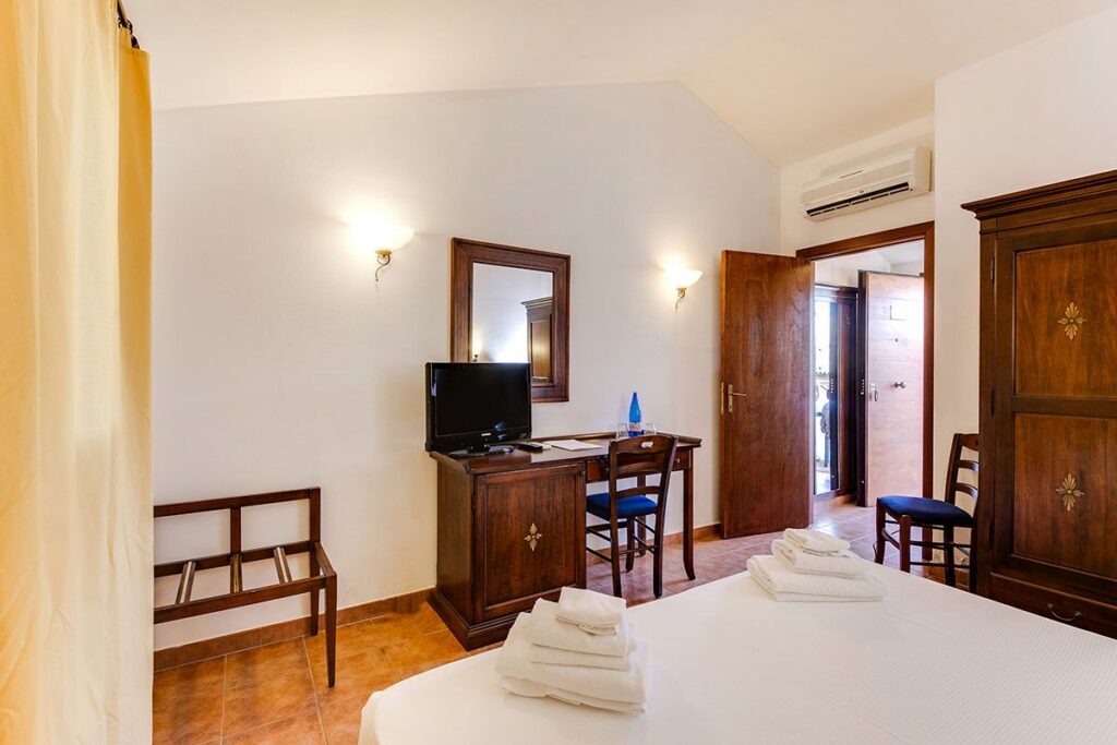 Doppia · Borgo Magliano · 3