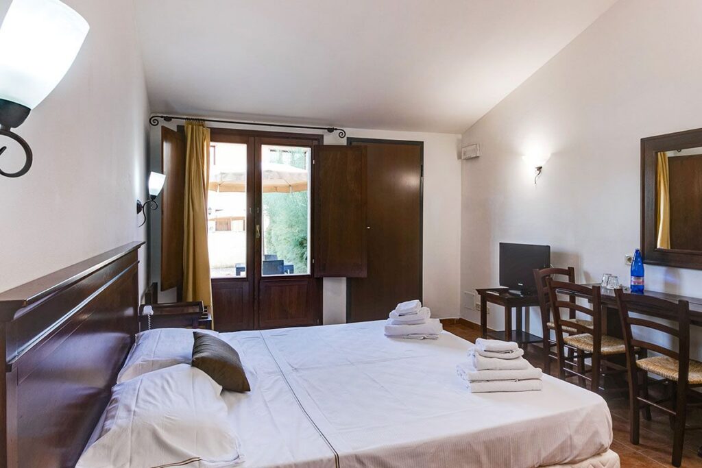 Essential · Borgo Magliano · 2